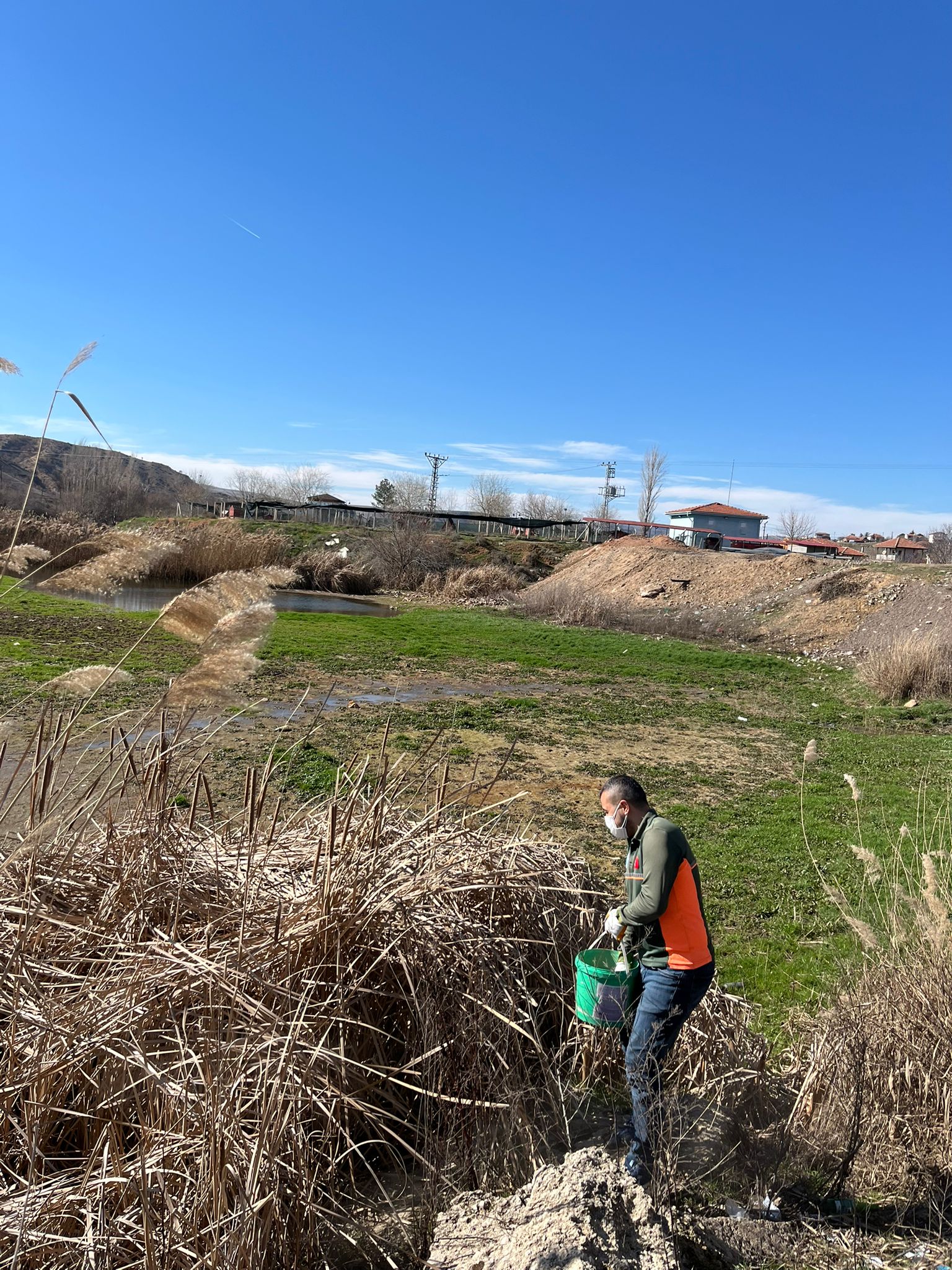 sivrisinek-ve-haserelere-karsi-onleyici-ilaclama-calismalarimiz-devam-ediyor