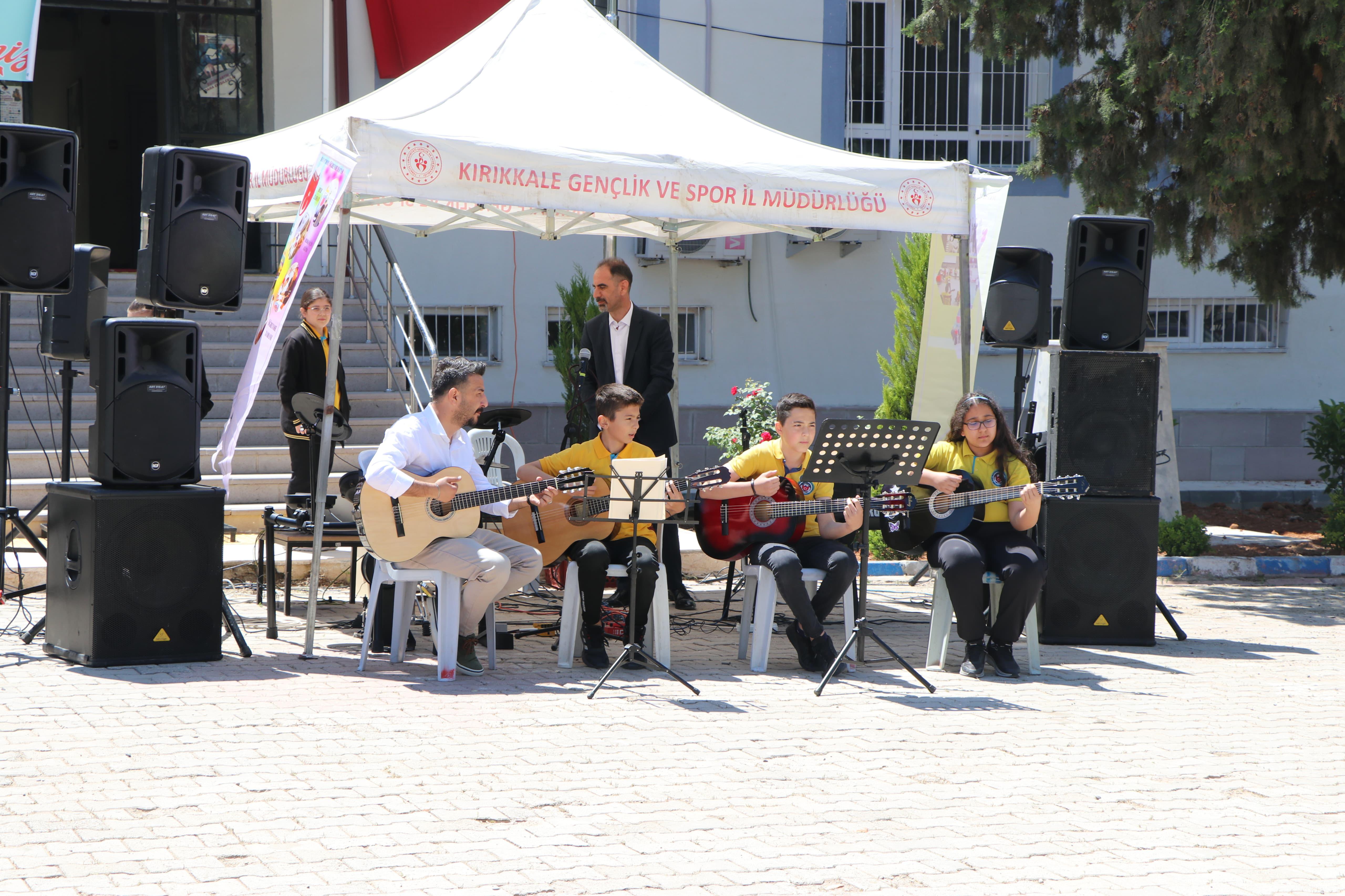 hayat-boyu-ogrenme-haftasi-kapsaminda-duzenlenen-sergiye-katilim-sagladik