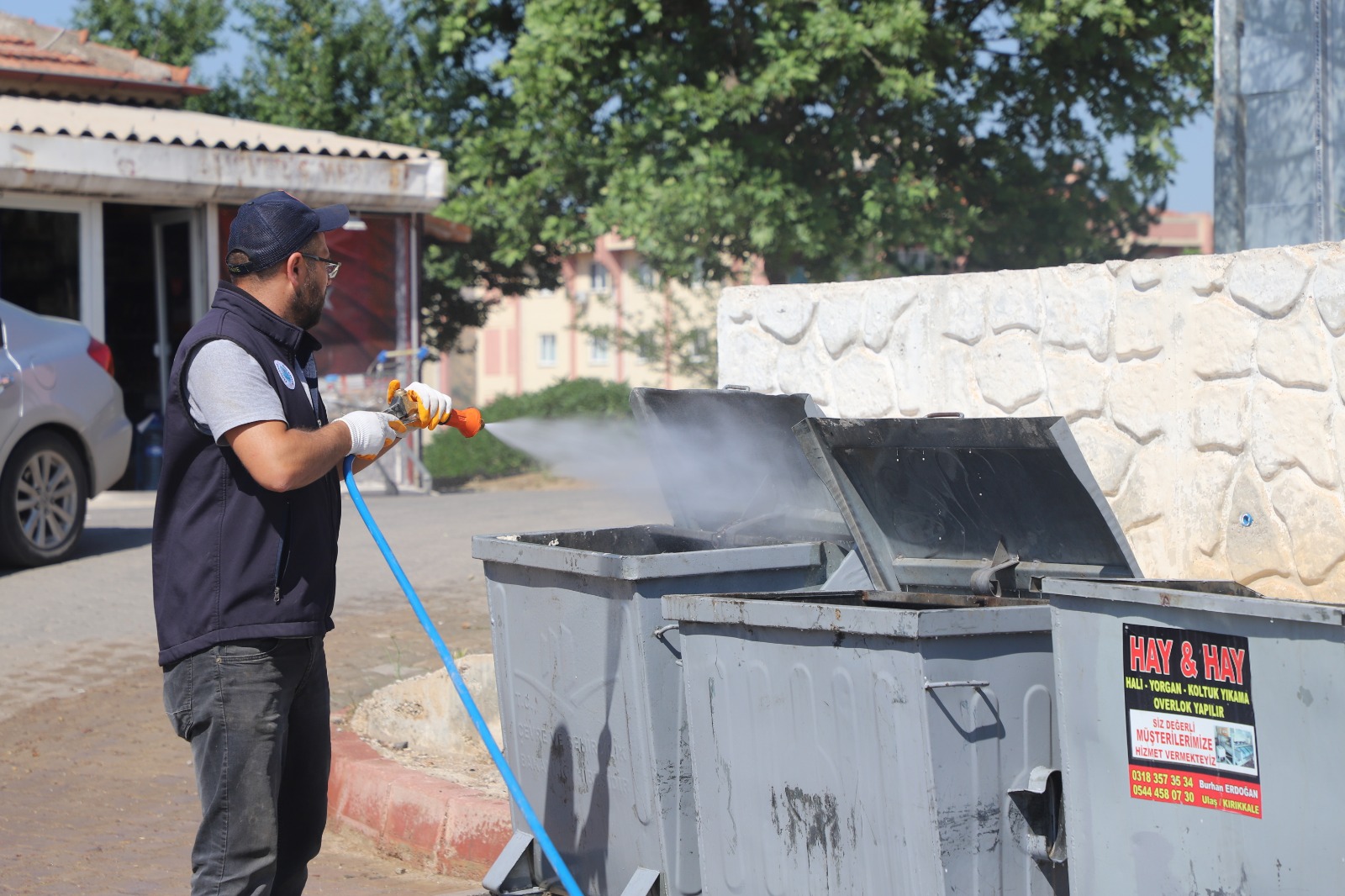 cop-konteynerleri-hijyenik-hale-hale-getirildi