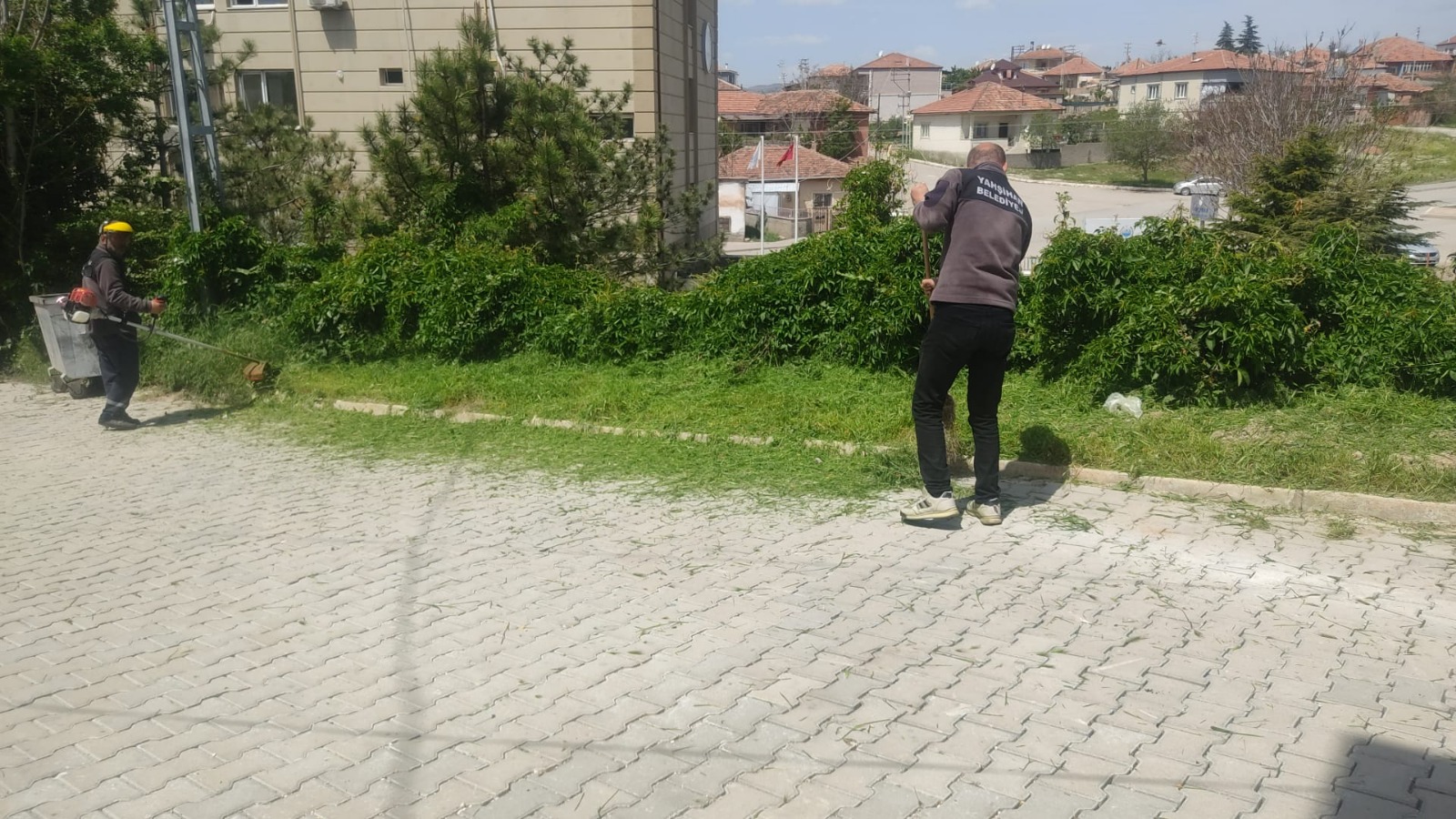 yemyes-l-b-r-yahs-han-c-n-calisiyoruz