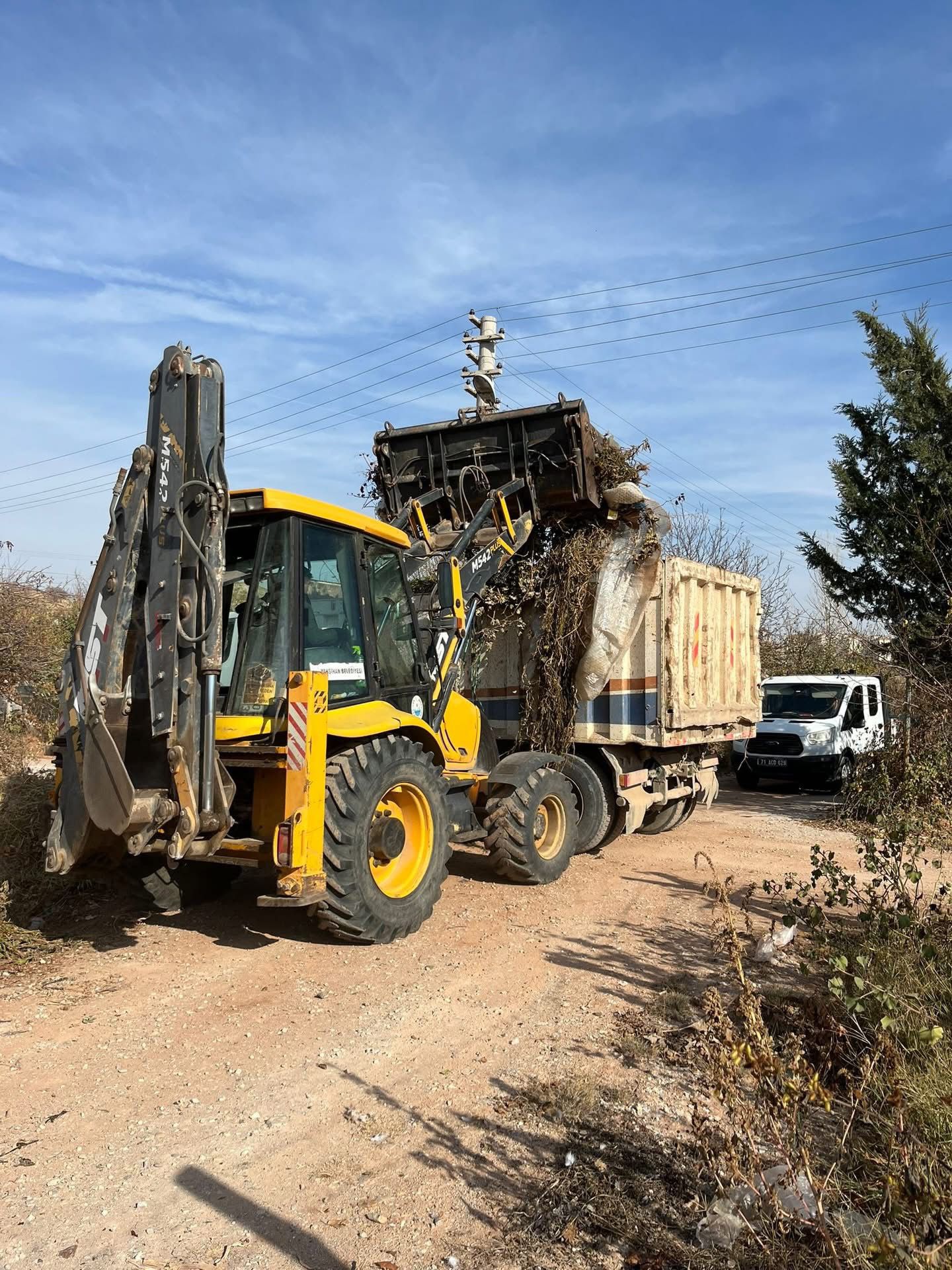 TEMİZLİK ÇALIŞMALARIMIZ ARALIKSIZ DEVAM EDİYOR